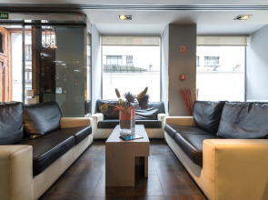 Petit Palace Plaza España