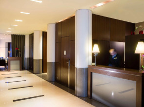 Grand Hotel Champs-Elysees