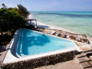 Coral Rocks Hotel & Restaurant