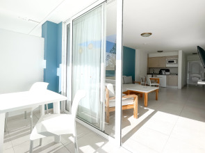 Aparthotel Playa del Sol - Adults Only