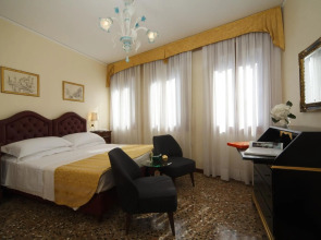 Pensione Accademia - Villa Maravege