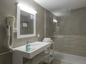 Отель Rosamar Maxim - Adults Only