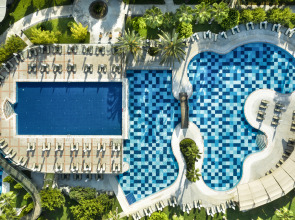 Sherwood Exclusive Lara