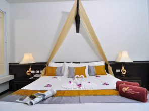 Baan Karonburi Resort