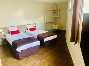 Standing Hotel Suites