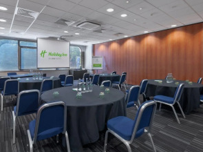 Holiday Inn London Kensington Forum