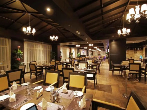 Park Regis Lotus Hotel