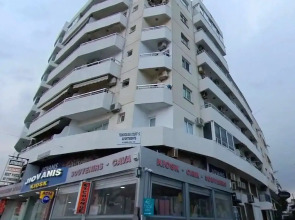 Larnaca Seaview Rooms