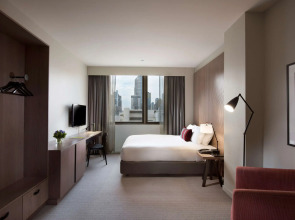 DoubleTree by Hilton Hotel Melbourne - Flinders Street