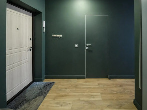 Абри Люкс на Революции, 24