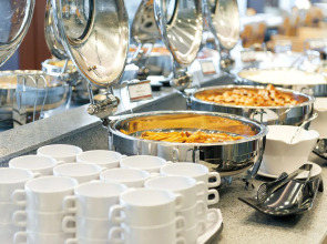 Felix by STX Hotel & Suite