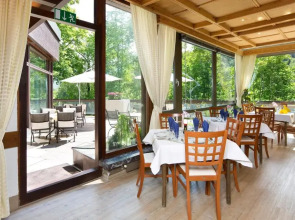 Euro Park Hotel International