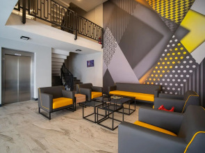 Meyde Boutique & Suites