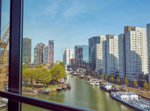 Haven Hotel Rotterdam, Curio Collection by Hilton