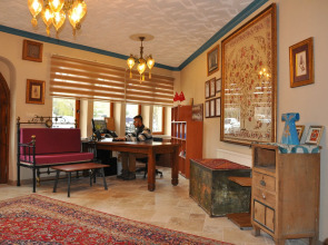 Nomads Cave Hotel & Rooftop