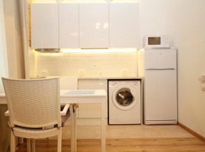 Tverskaya Street (Тверская Стрит) на улице Нижняя 5