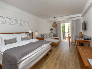 Sunwing Bangtao Beach