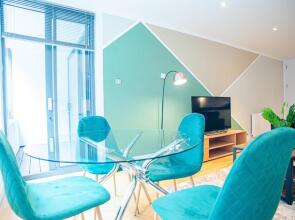 One Bed Serviced Apt in Farringdon