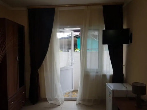 Zelenyy Ugolok Guest House