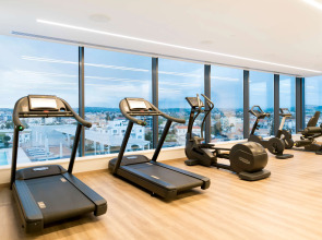 Radisson Blu Hotel, Larnaca