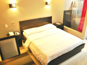 Rumi Apartelle Hotel