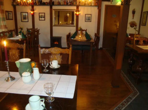 Cronin's Guesthouse B&B