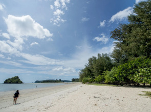 The Lucky Beach Ao Nang
