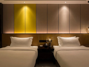 Paco Business Hotel Datang Metro Station