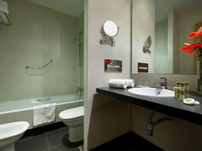 Отель Eurostars Lucentum