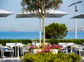 Отель Makedonia Palace