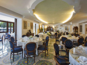 Strand Hotel Terme Delfini