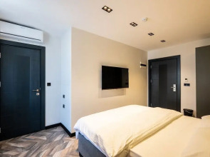 Angelo Coffee Suites