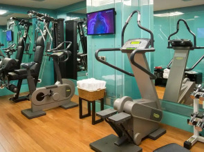 Отель Starhotels Anderson