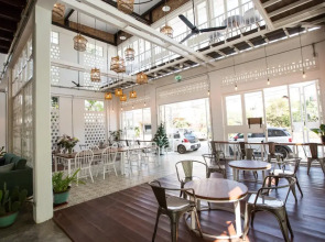 Memmoth Hostel In Lampang