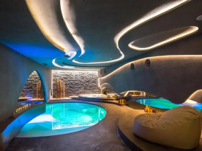 Mediterranean Palace Hotel