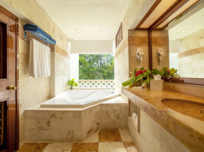  Mayaland Hotel & Bungalows