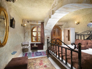 Romantic Cave Hotel