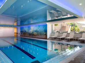 Sharon Hotel Herzliya