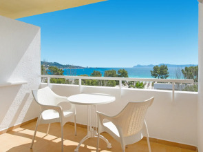 Iberostar Waves Ciudad Blanca