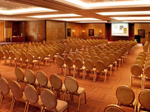 Grande Real Villa Italia