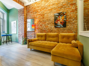 SeApart. На Большом 13 (бывш. Апартаменты на Большом проспекте Петроградской Стороны)