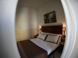 Отель Garibaldi