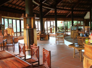 Waterside Resort & Spa