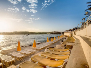 AX Sunny Coast Resort & Spa