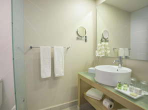 NH Mexico City Valle Dorado