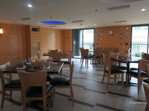 City Suites Ramos Tower