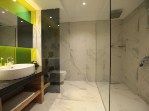 Wyndham Grand Athens