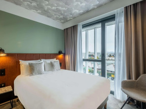 Kyriad Lyon Ouest - Limonest