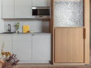 Locke at East Side Gallery