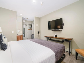 Urban Boutique Hotel